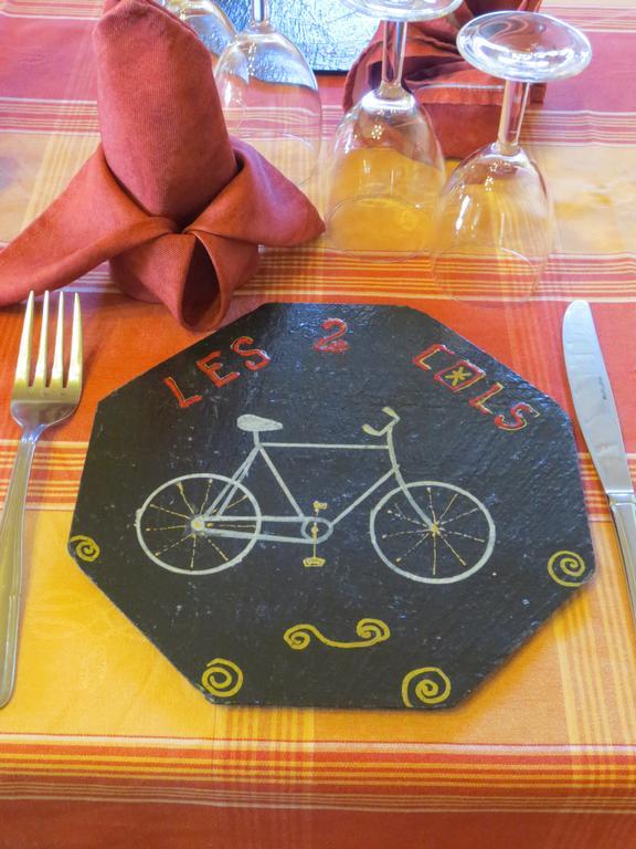Hotel Les Deux Cols Сант-Мари-де-Кампан Екстериор снимка