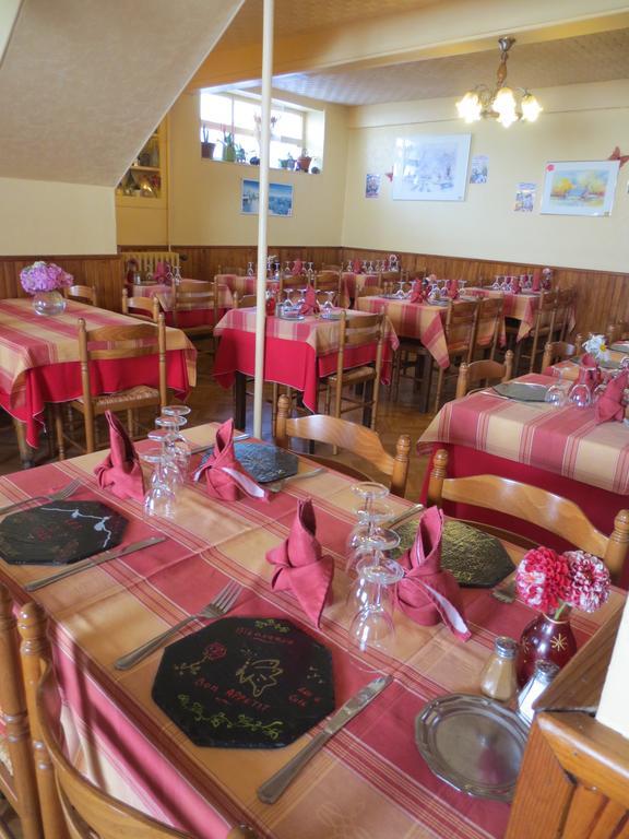 Hotel Les Deux Cols Сант-Мари-де-Кампан Екстериор снимка