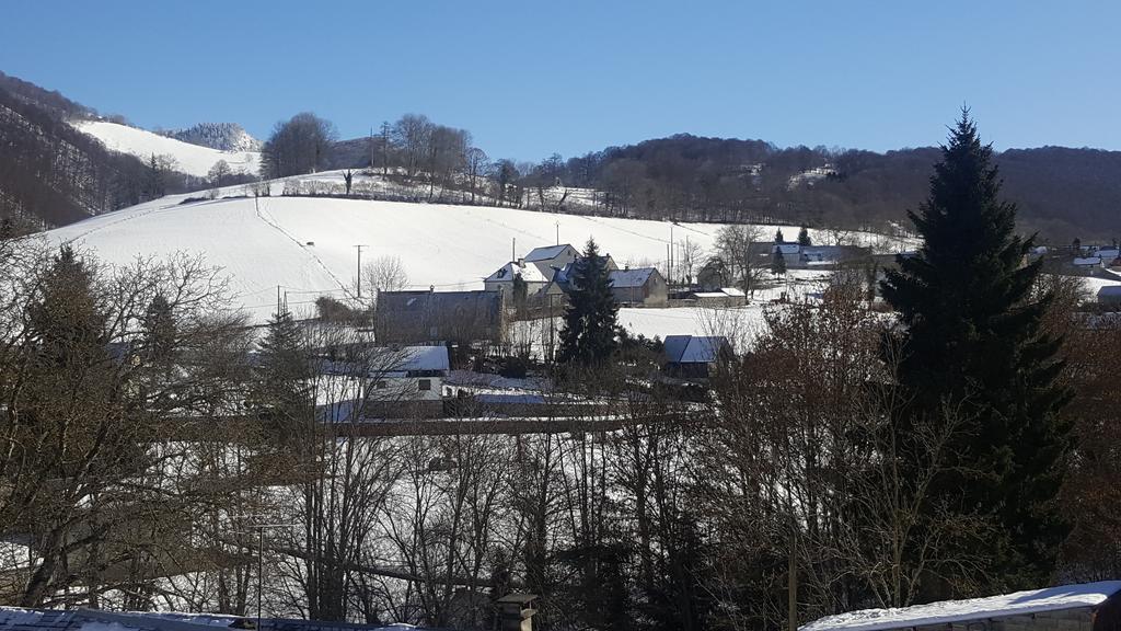 Hotel Les Deux Cols Сант-Мари-де-Кампан Екстериор снимка
