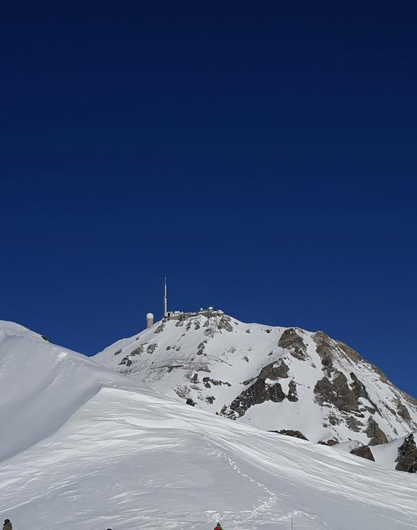 Hotel Les Deux Cols Сант-Мари-де-Кампан Екстериор снимка